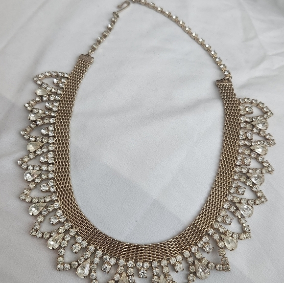 Vintage Mesh And Rhinestone Choker Necklace & Ear Clips Unsigned Hobe?? - Picture 4 of 12